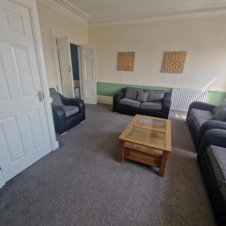2 The Green, Exceptional Large House, Sea Views Loads Of Bathrooms Seaton Carew Exterior photo